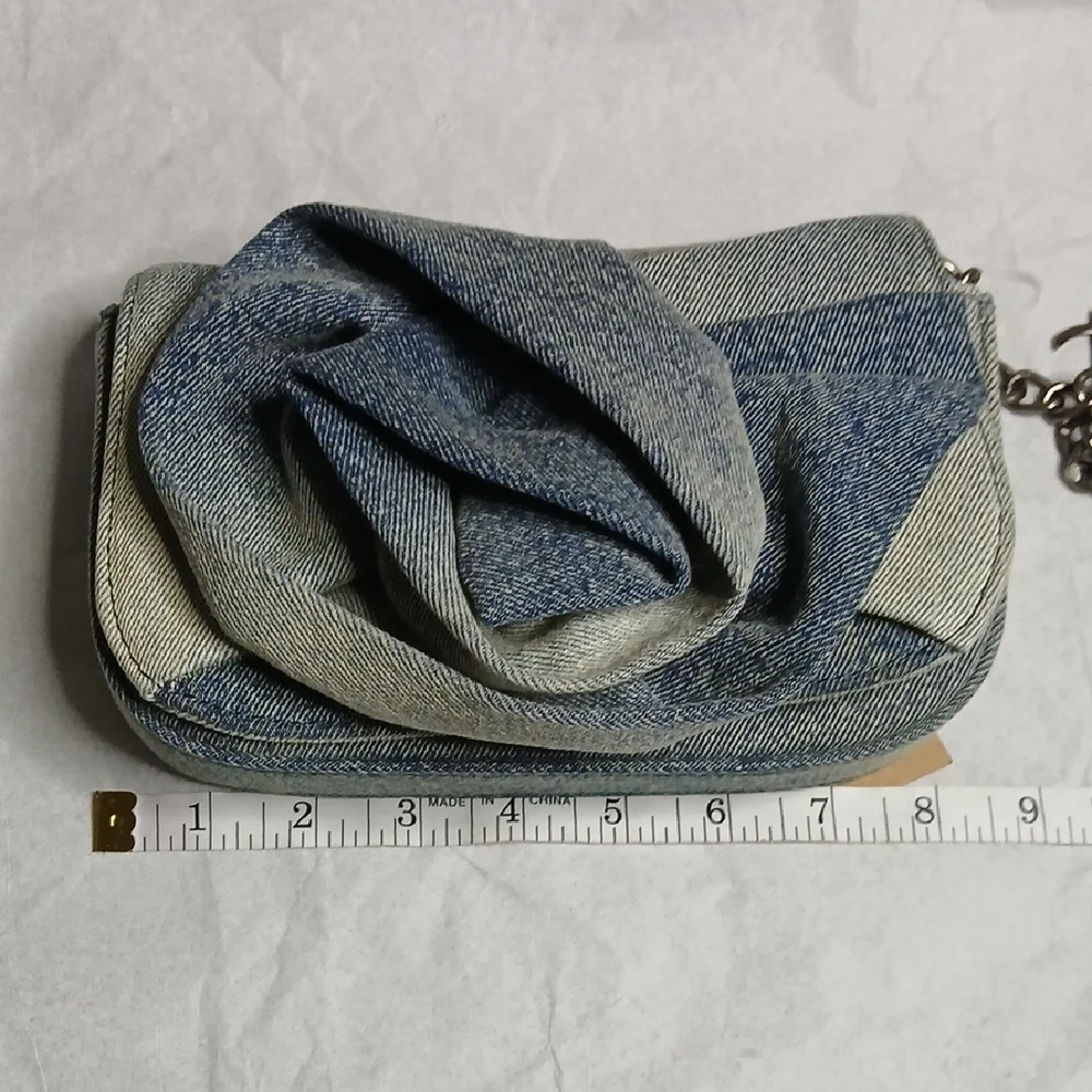 Steve Madden Washed Blue Denim Borla Crossbody - Picture 14 of 16